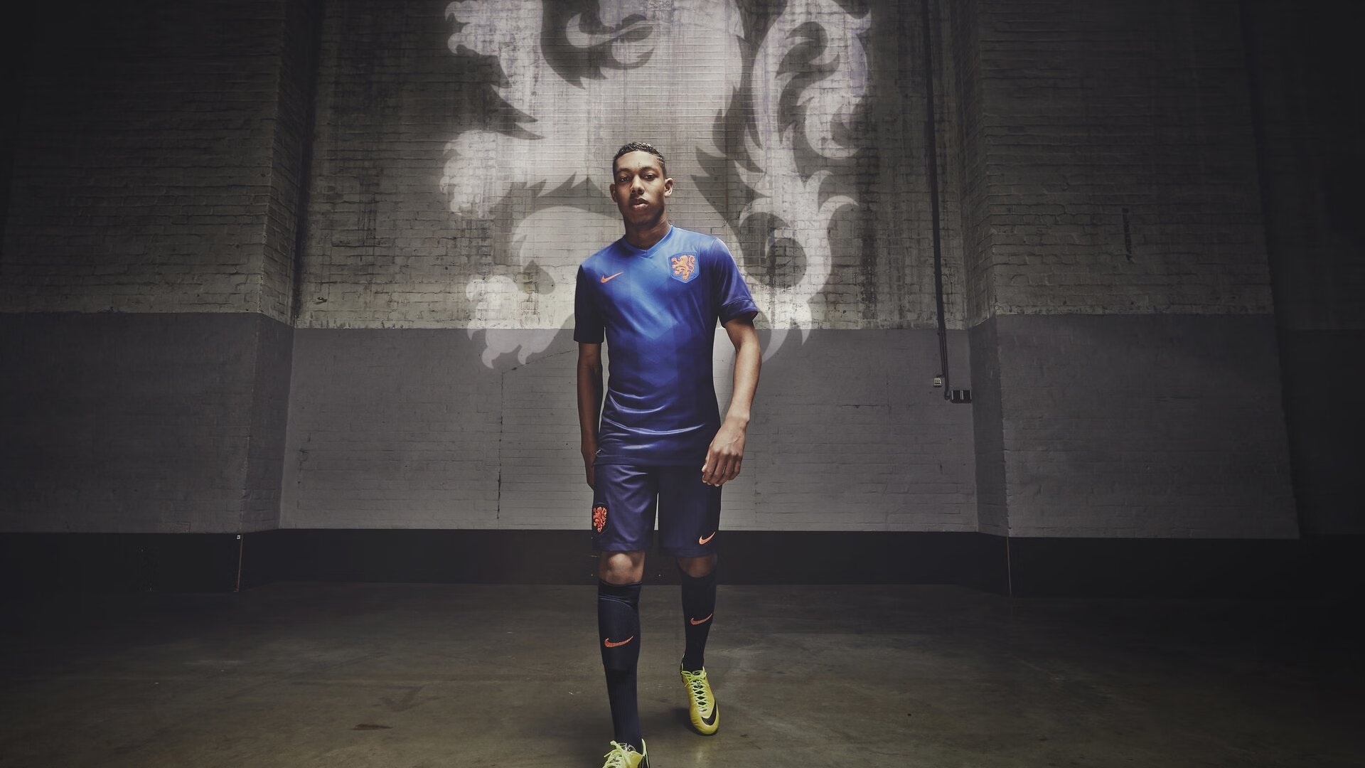 乐鱼体育app下载地址-“彼得森助力南非羚羊队突破困境，书写历史篇章”